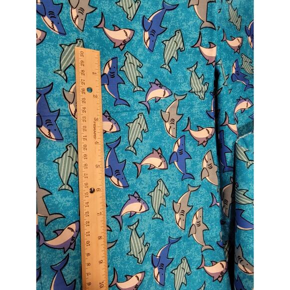 Sharks On Turquoise Blue Cotton Fabric Jo-Ann 1 Yd 25 Inch New - Picture 2 of 3